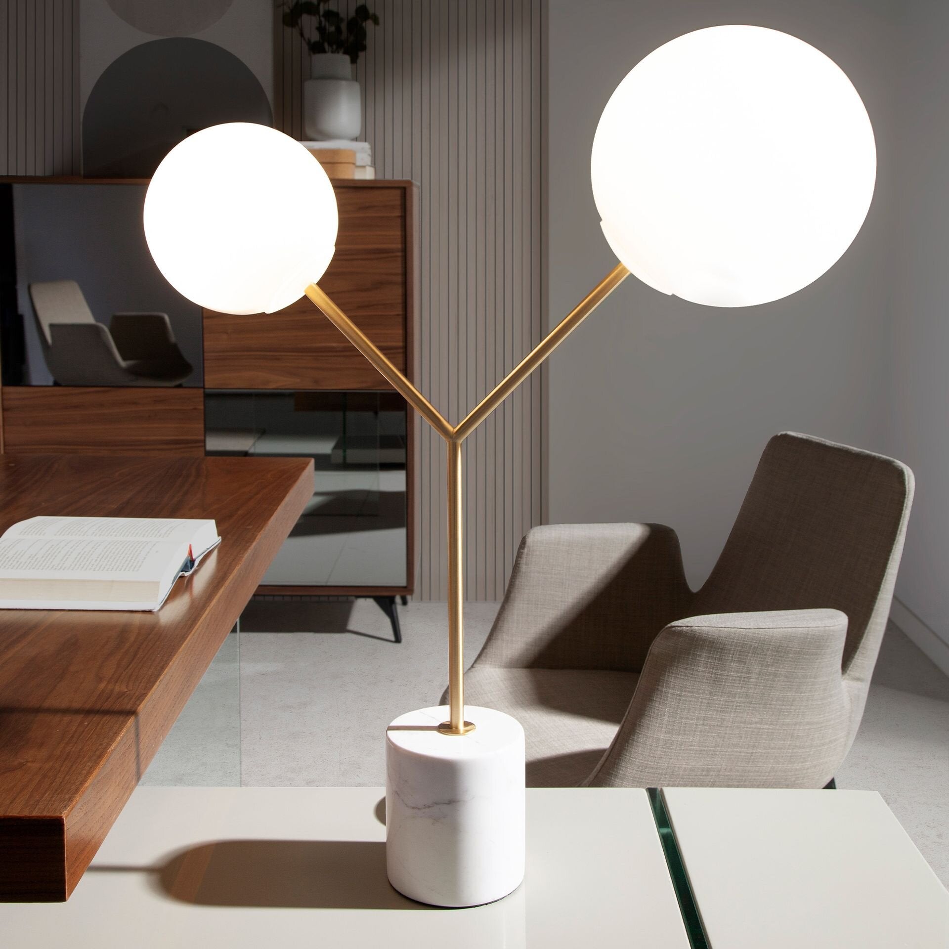 Bordlampe Hvit marmor