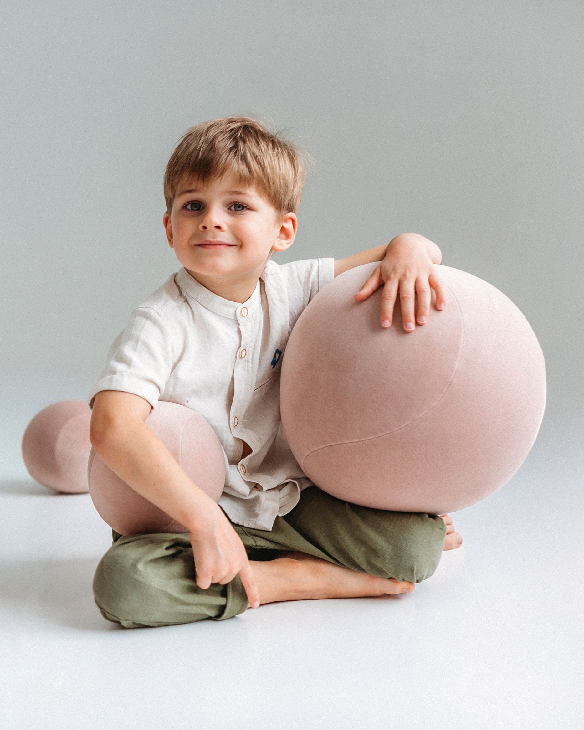 Baby sfærisk ottomansk