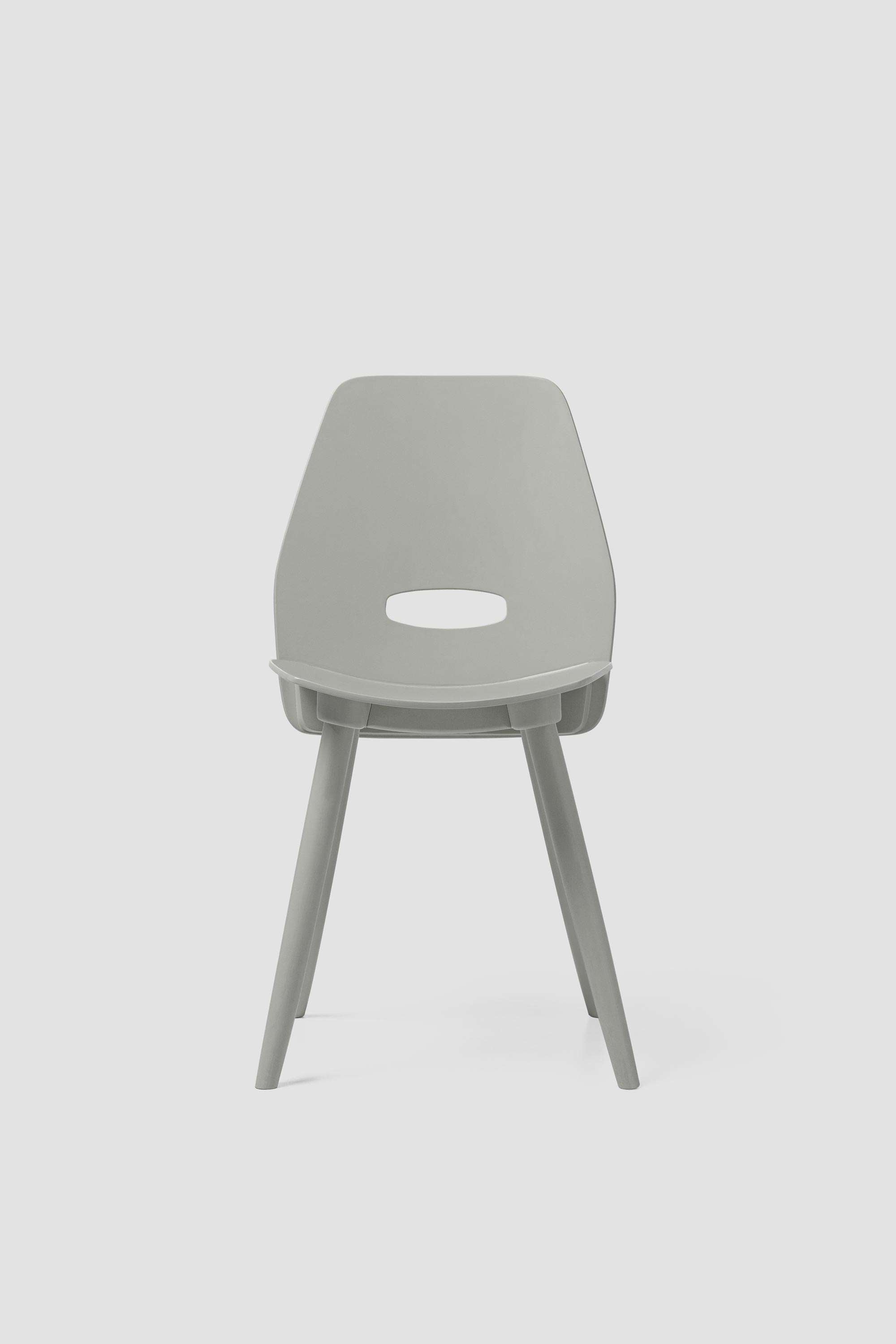 Grand F Chair Grey